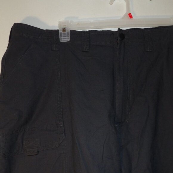 NWT Wrangler Gray Hiker Cargo Shorts Sz 44 - Picture 2 of 7